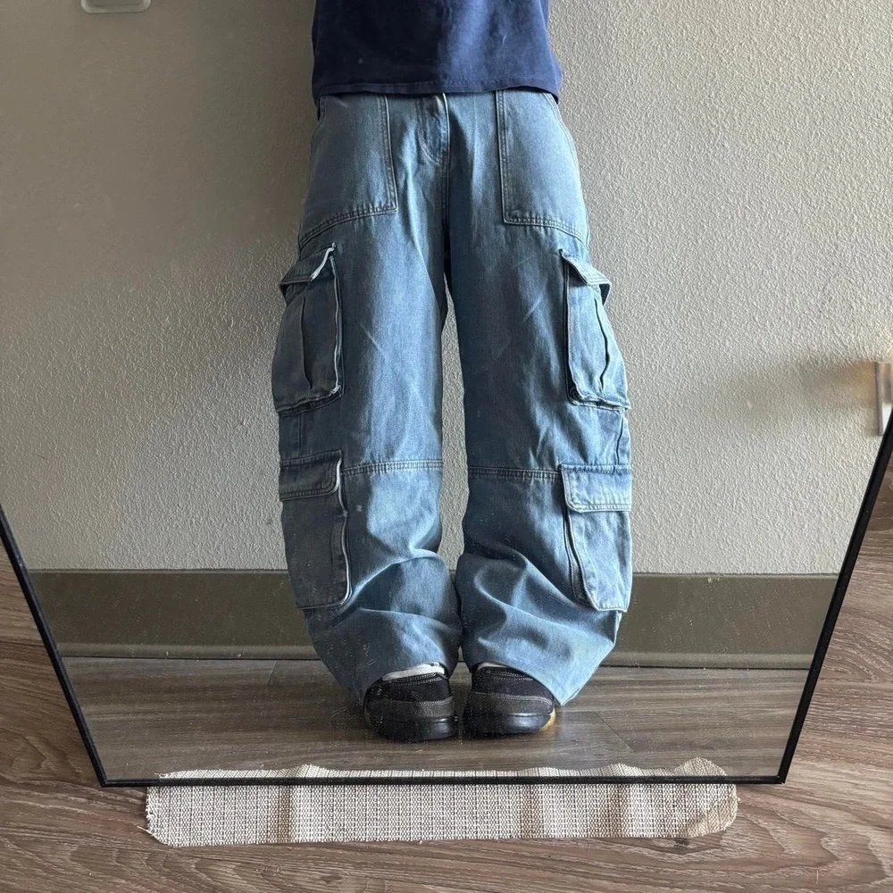 Vintage Y2K/2000s Baggy Streetwear Skater Cargo Jeans! 31x26